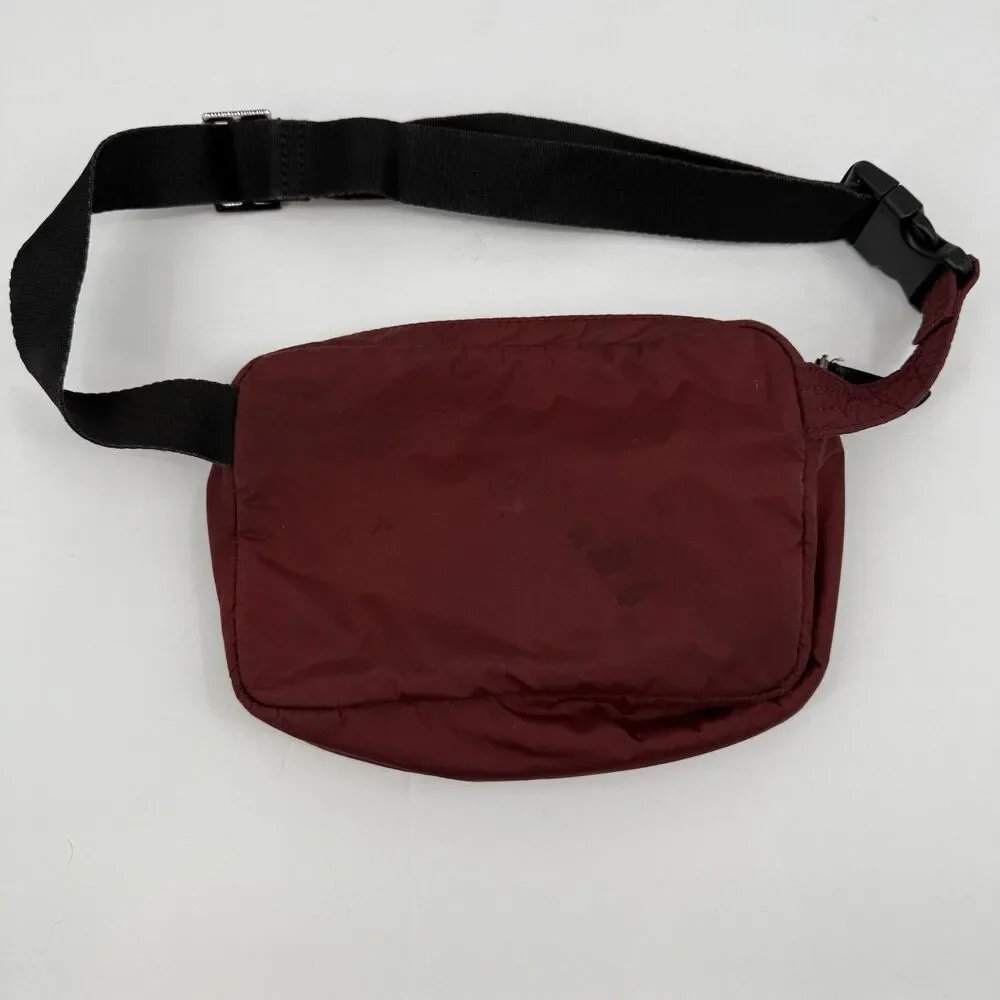 Knomo Maroon Lightweight Beltbag 2Way Crossbody Adjustable Strap Pockets Unisex